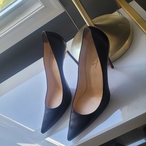 Christian Louboutin BLK Leather SIZE42
